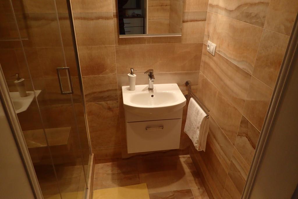 Apartment In City Center - Morassi Karlovy Vary Room photo